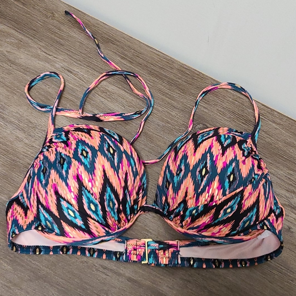 Shade and Shore bikini top